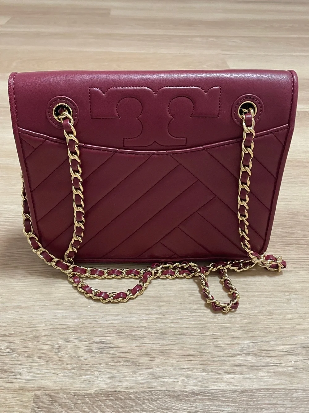 Tory Burch Quilted Leather Chain Shoulder Bag - Wine